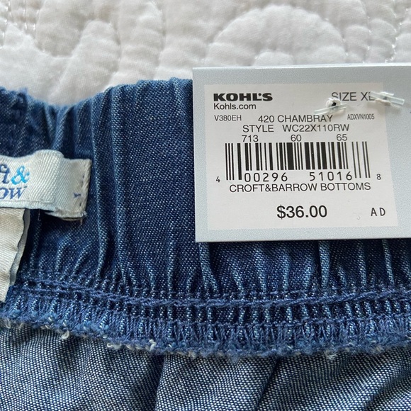 Croft & Barrow NWT Wide Leg Pull On Blue Chambray Cropped Pants Size XL - Picture 4 of 13